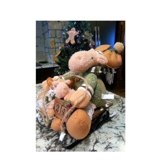 Christmas Plush Moose Pair Wood Sled w/ Day Date Blocks Calendar Holiday Winter - Picture 1 of 8